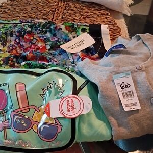 Wonder Nation Mint Tee and Gray Kids Sweater Floral Shorts